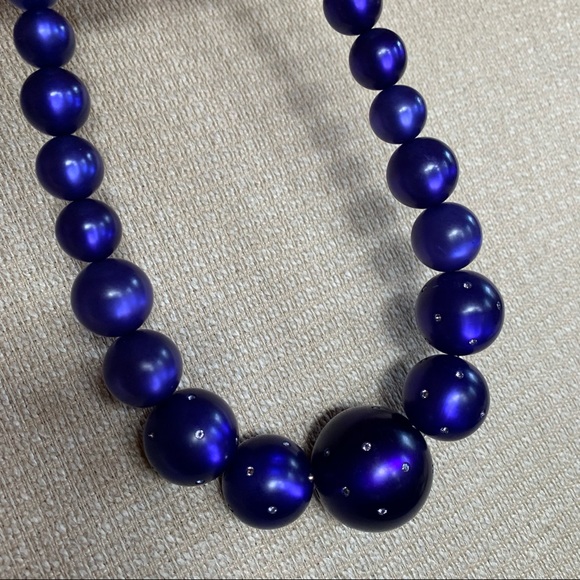 CHRISTINA DeFALCO Blue Resin Lucite Necklace - Picture 5 of 5